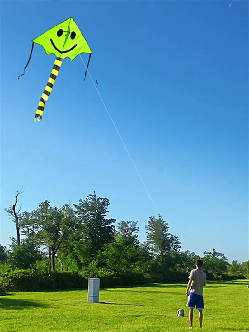 Kostenloser Versand große lächelnde Gesicht Drachen Kinder Drachen Rolle Spielzeug fliegen Outdoor Ripstop Nylon Drachen für Erwachsene Spielzeug Fallschirm Cerf