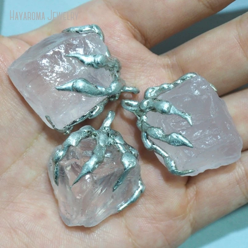 10Pcs Soldered Wholesale Geometric Free Form Nugget Dragon Claw Jewelry Handmade Rose Quartzs Crystal Tin Alloy Pendant