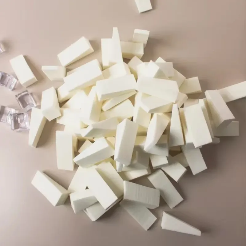 1-96Pcs/Set Triangle Soft Makeup Sponge Face Foundation Concealer Cream Powder Blend Smearing Puff Cosmetic Tool