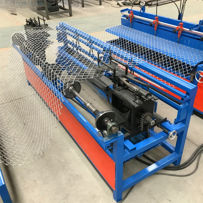 Durable Fully Automatic PLC-controlled Stainless Steel Wire Mesh Welding Machine for Chain Link Fence Production Security