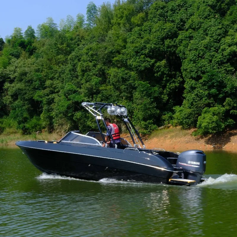 6.2m Length Fiberglass Jet Boat Water Sport Motor Boat Mini Yacht for 7 Person FRP Family Fishing Boat Outboard Engine Speedboat