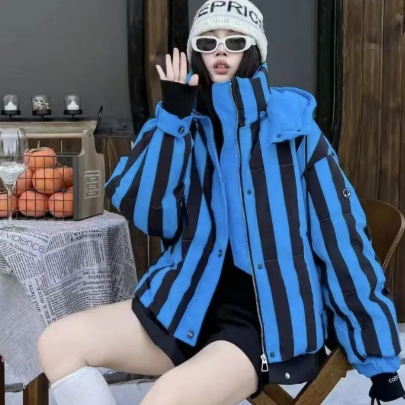 

Striped Hooded Short Down Jacket for Women 2025 New Loose Warm White Duck Down Coat