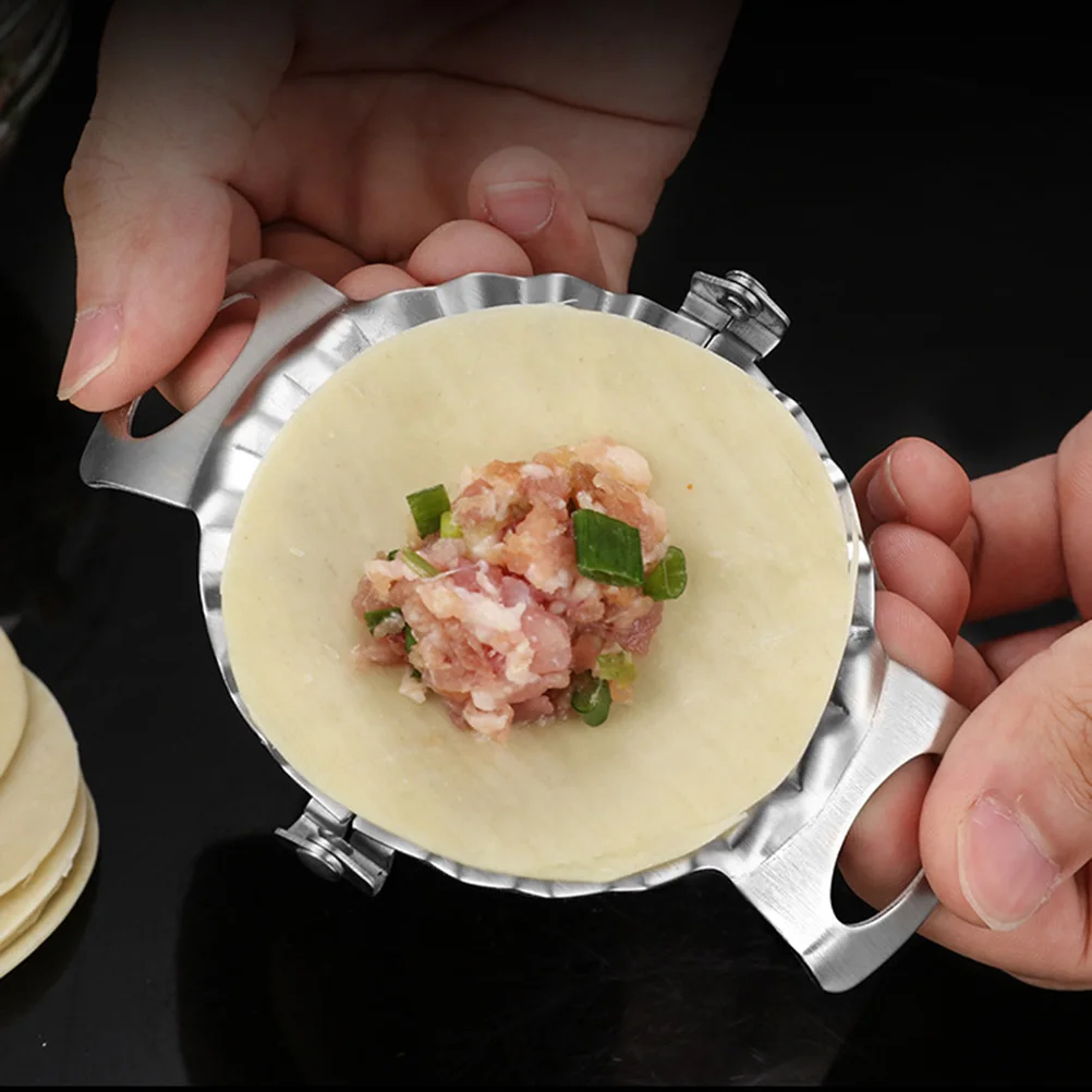 

Stainless Steel Dumpling Maker Mold Dough Press Tool for Ravioli Pierogi Empanada Kitchen Baking Pastry Helper