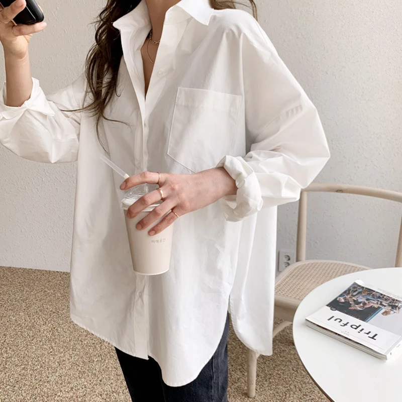 Rimocy Spring Summer Loose White Shirts Women Fashion Big Pocket Turn Down Collar Woman Blouses 2022 Button Office Blusas Ladies