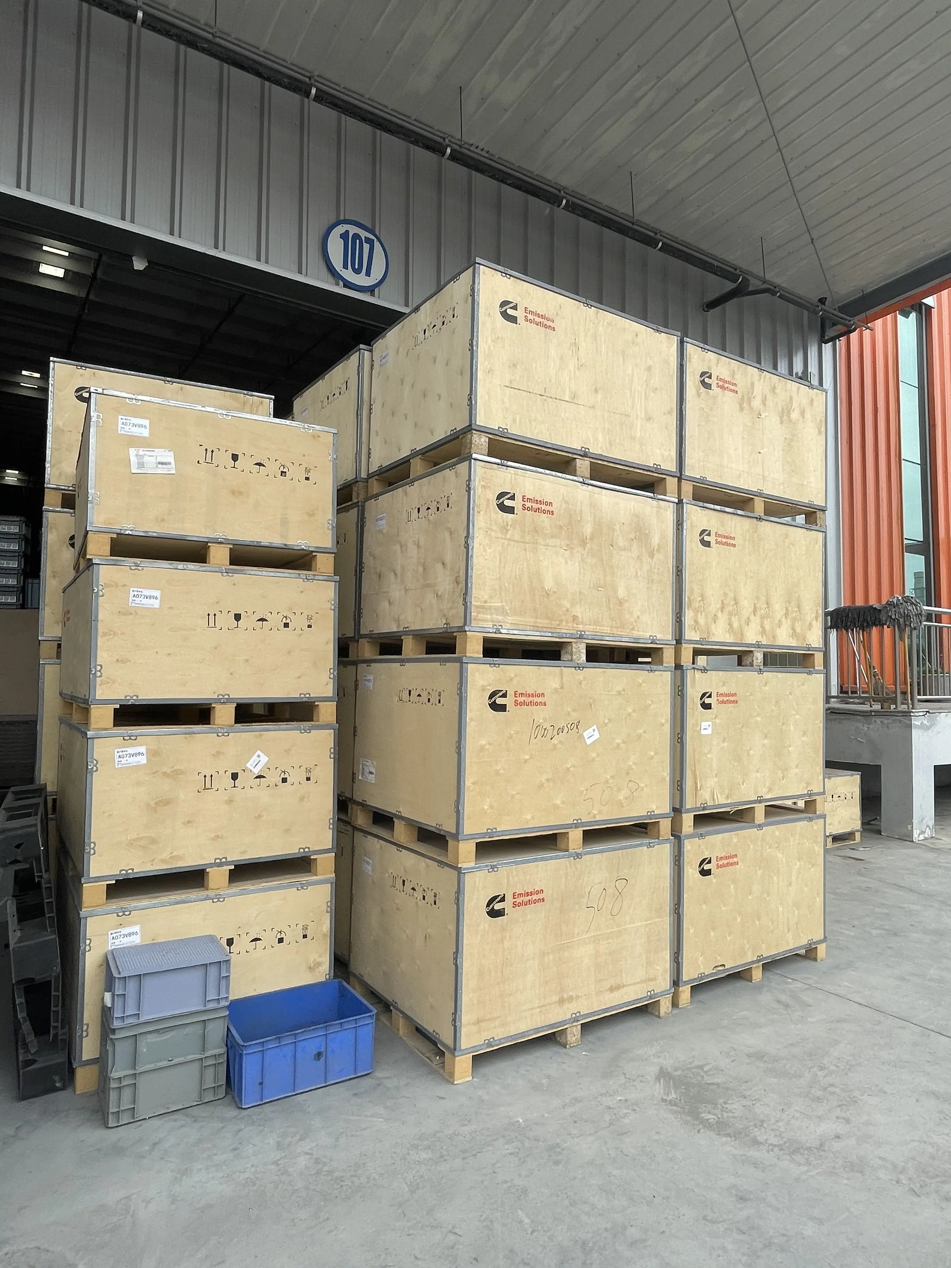 32b20-10010 Forge Crankshaft  Engine Parts For Excavators And Forklifts Construction Machinery Parts