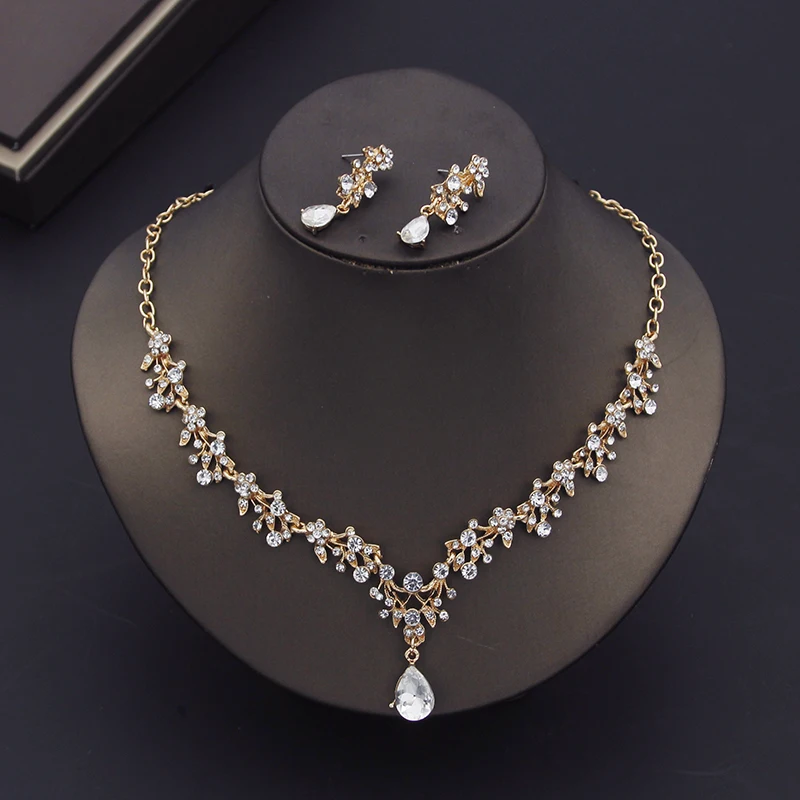 Gold Color Bride Jewelry Sets for Women Luxury Choker Necklace Earrings Wedding Dress Bridal Necklace Sets Fashion