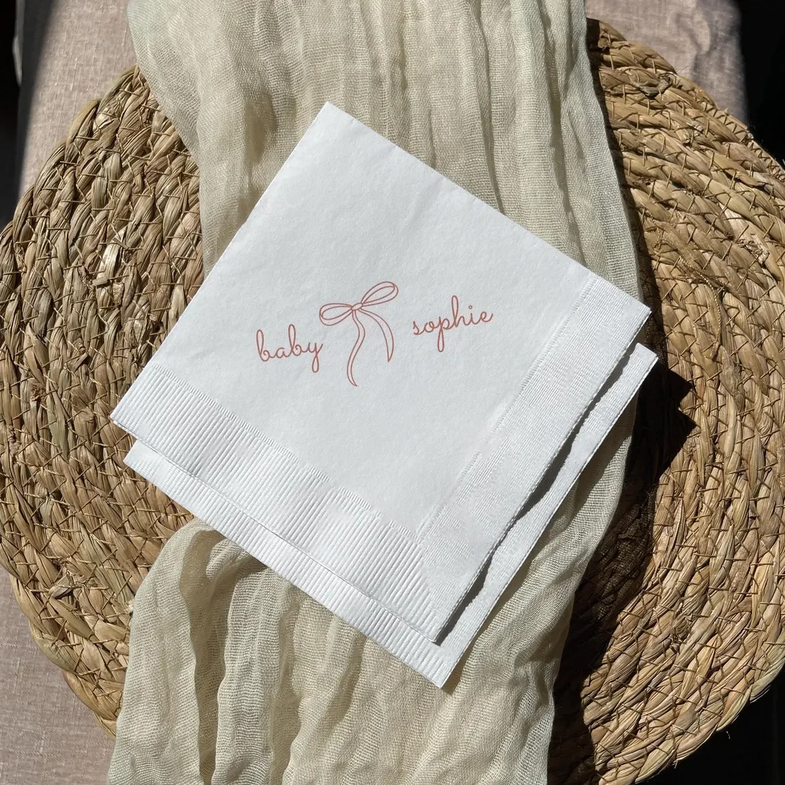 Serviettes de douche de bébé personnalisées, nom de bébé, serviette de cocktail, fille, garçon, reine imprimée, ensemble de 50