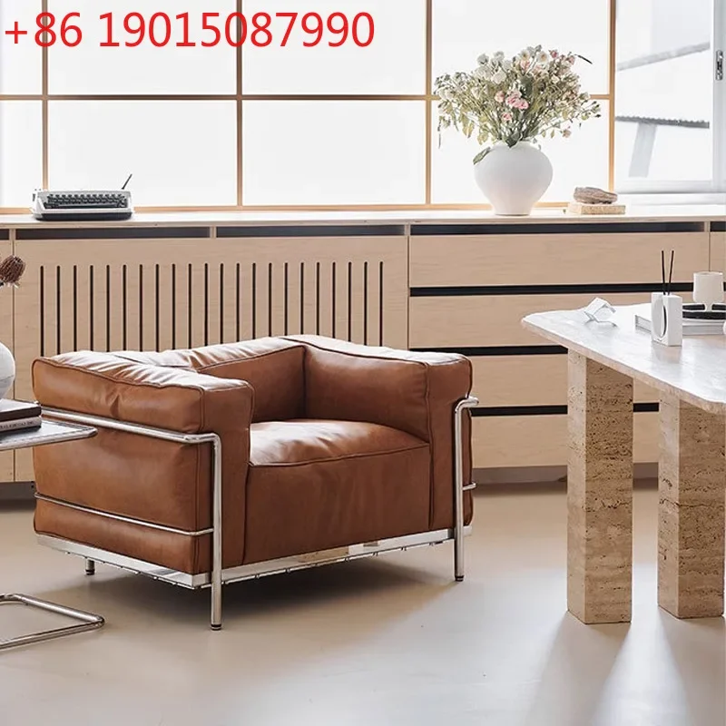 

NEW LIFE STYLE Corbusier LC3 sofa leather medieval Bauhaus designer