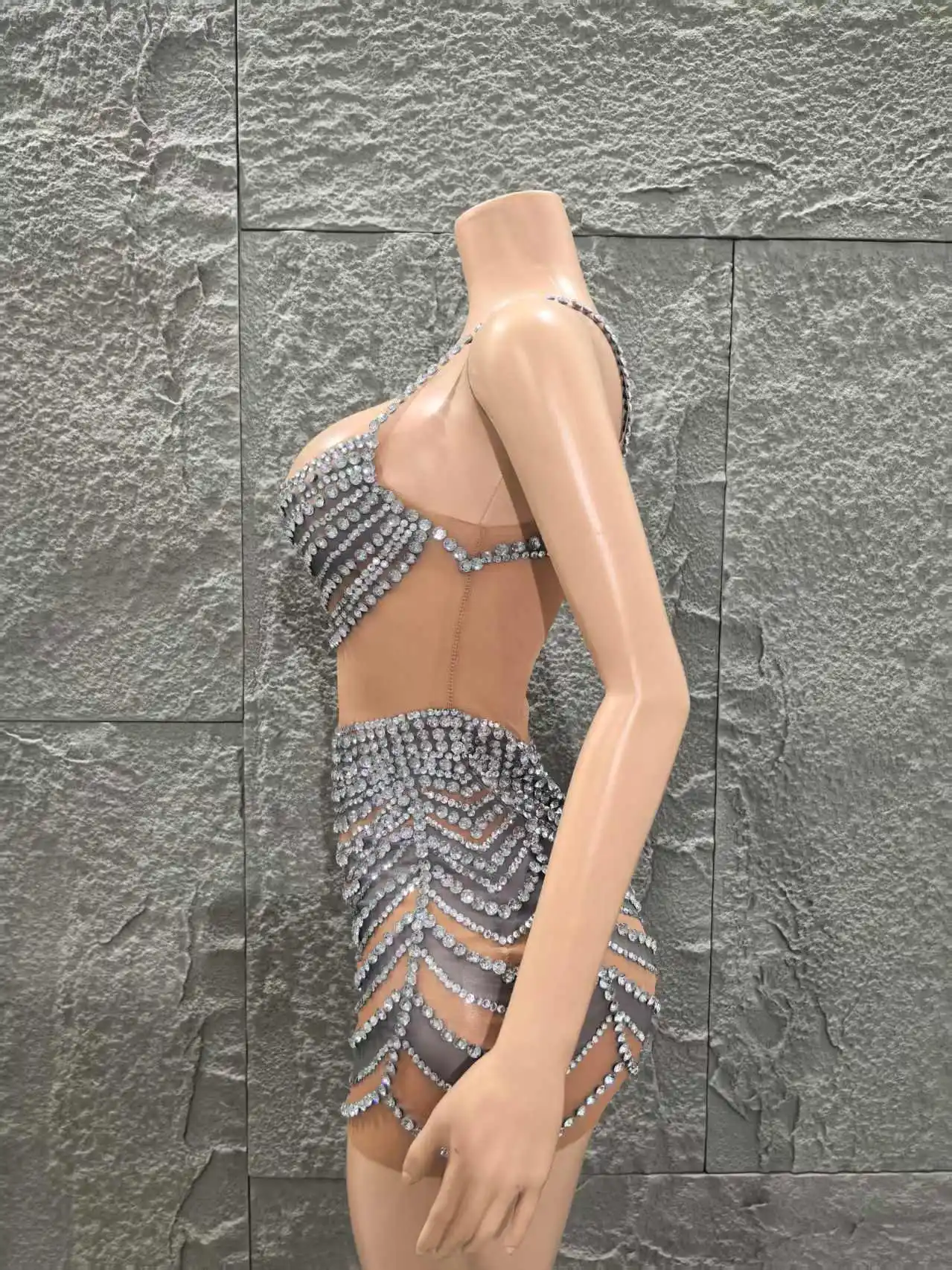 ساطع كريستال المرأة بلا أكمام مثير شبكة انظر من خلال Bodycon فستان قصير احتفال ملهى ليلي حفلة بار المغني المرحلة ارتداء