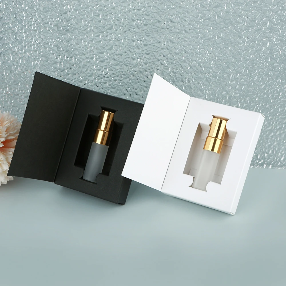 Set di flaconi spray in vetro smerigliato da 20/30 pezzi da 3 ml, mini fiale di profumo atomizzatore portatili con scatola squisita, lavabili e riutilizzabili