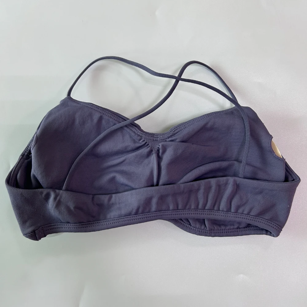 Pericic Nahtloser Sport-BH für Damen, Kreuzgurt-Rücken, Yoga-BH, V-förmig, gepolstert, Gym-Top, Yoga-Unterwäsche, Fitness-Workout-Kleidung – Detail 14