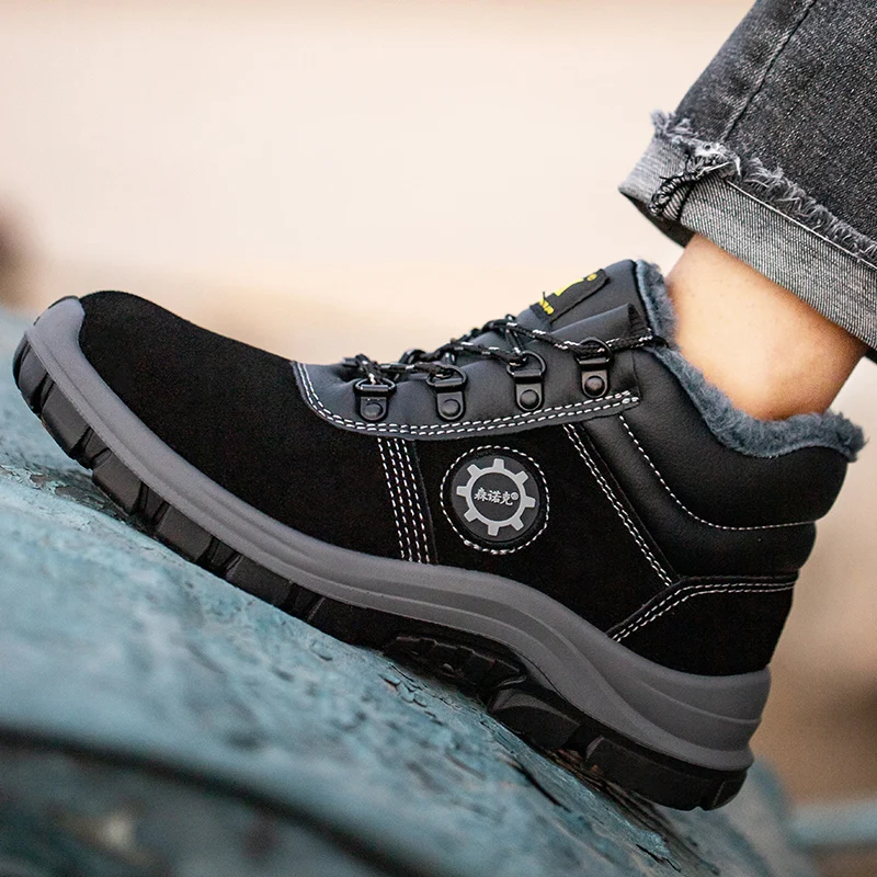 Safety Shoes Lightweight Winter Boots Work Wear Free Shipping Industrial Boots Man Protection for the FeetSmash-Proof Waterproof
