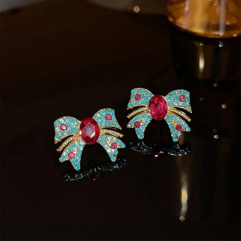 الفاخرة خمر كريستال القوس وأقراط للنساء رائعة موضة حجر الراين Bowknot أقراط مكتب مجوهرات الحفلات سيدة هدية