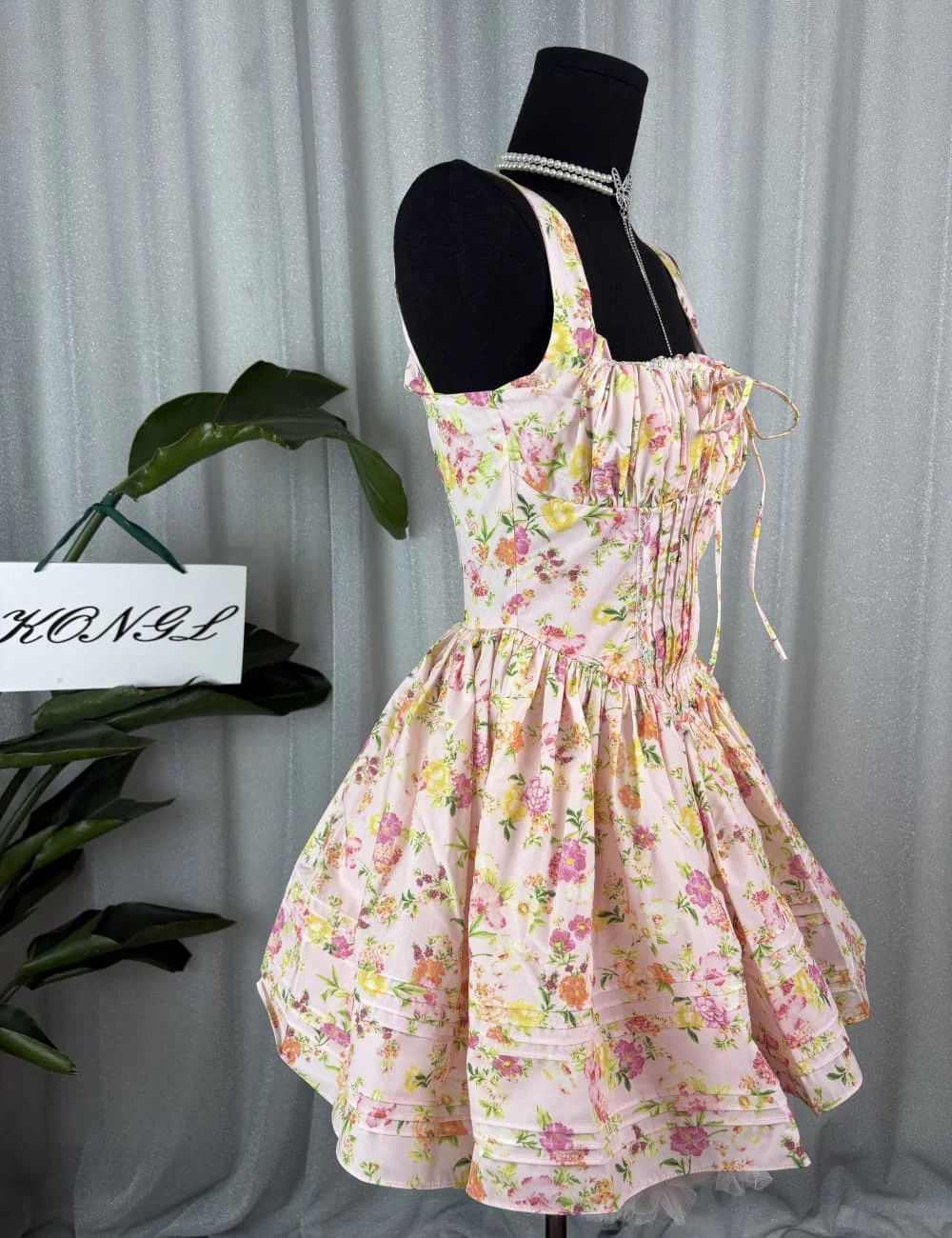 Nueva moda Sexy sin mangas estampado plisado Vestido corto para mujer diseño fiesta de cumpleaños vestidos de cóctel de celebridades traje de Club