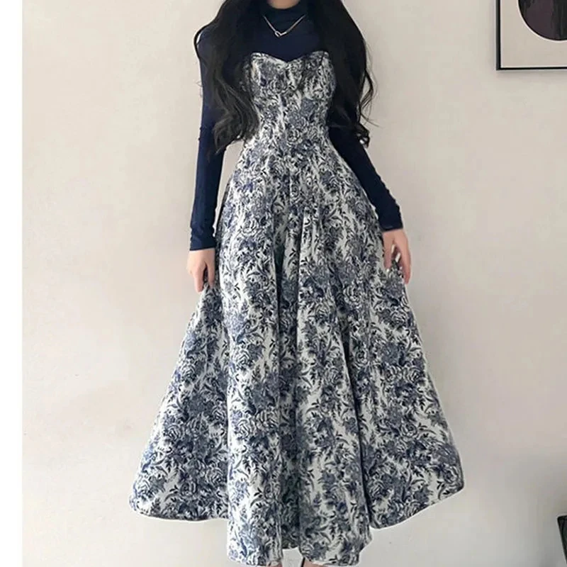 New Chinese Blue and White Porcelain Stitching Slim Floral Dress Ladies 2024 Summer New High-Puality Long-Sleeved Big Skirt Tide