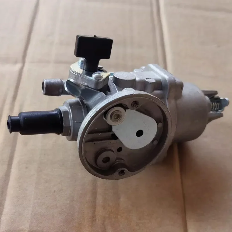 Brush Cutter Carburetor Assembly For Mitsubishi T200 OEM Number FR67377J Float Type Outdoor Garden Power Tool Carb Part