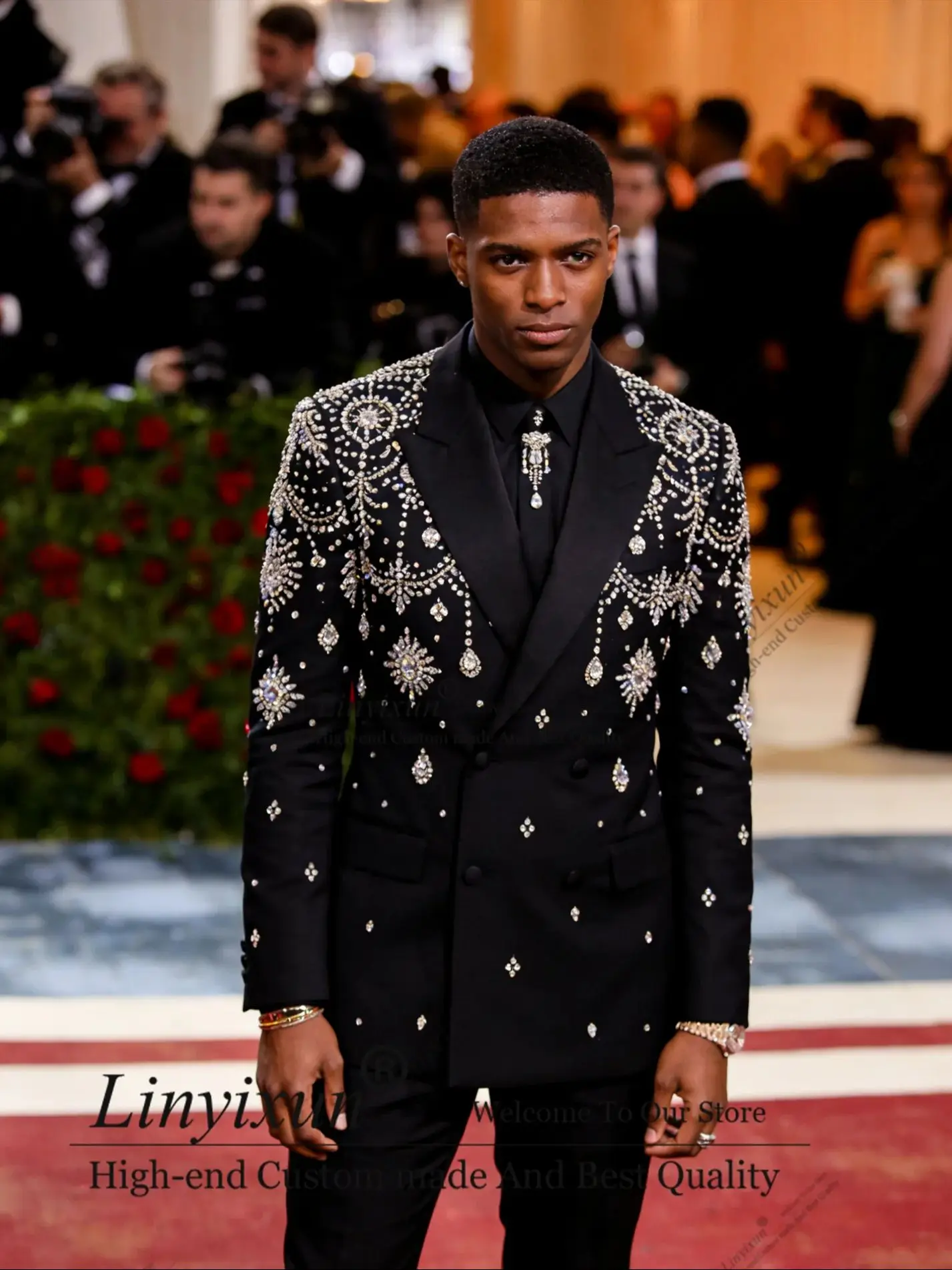 

Elegant Slim Fit Men Suits Customized Ropa Hombre Sparkly Rhinestone Crystal Groom Tuxedos 2 Pieces Sets Male Party Prom Blazer