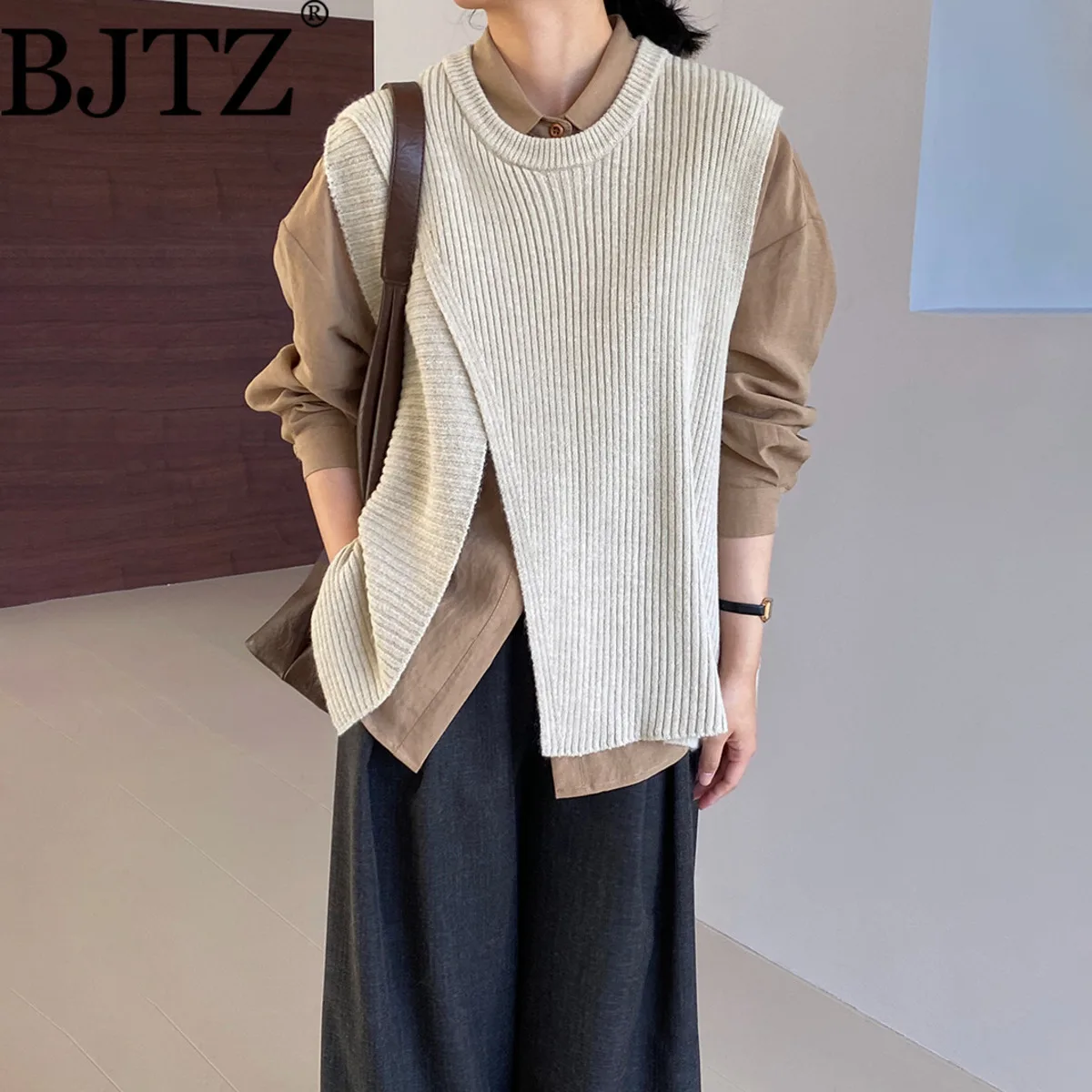 

BJTZ 2025 Chunky Knit Vest Women Asymmetric Oversized Layering Top Korean Style Spring Autumn Loose Fit Casual Chic Warm