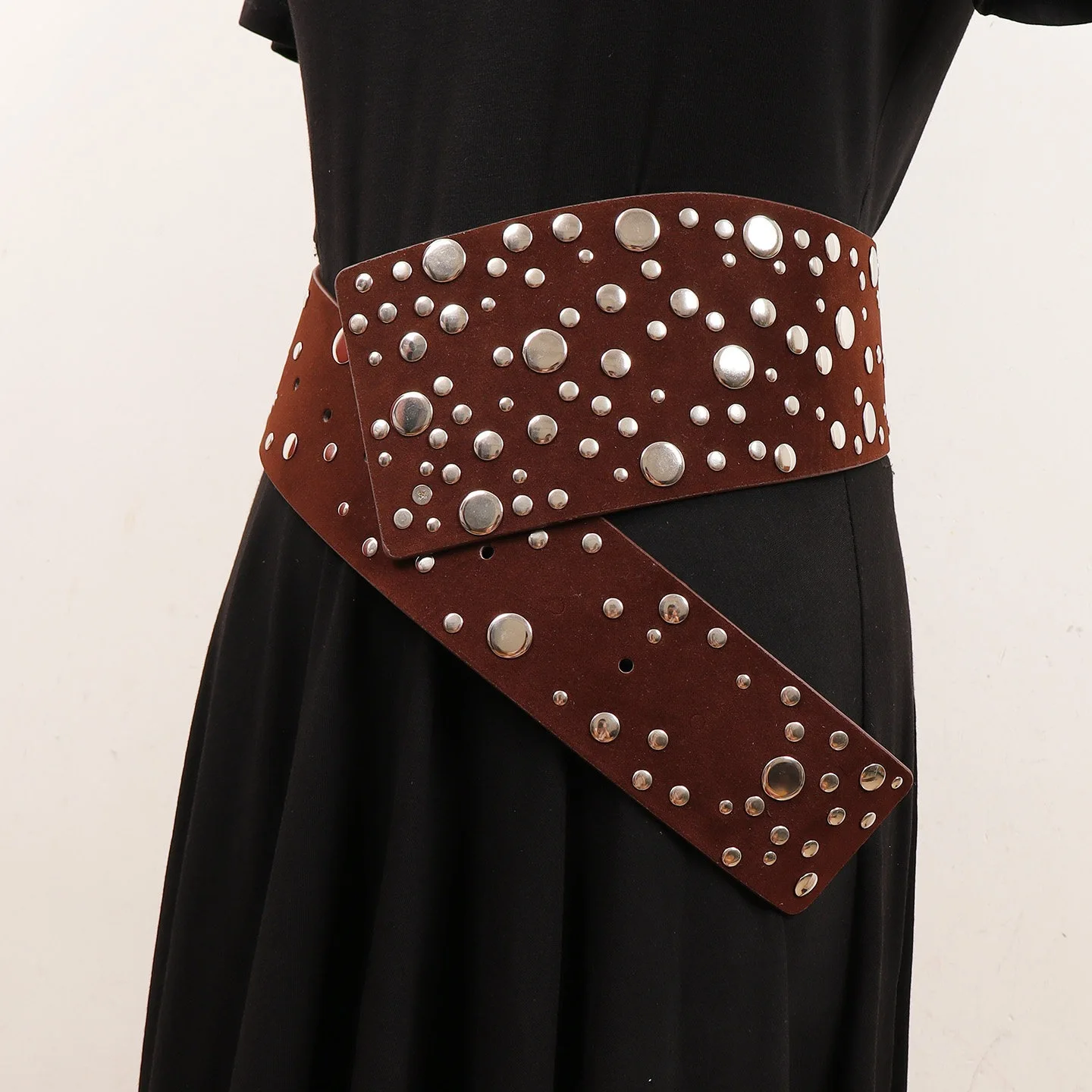 Women's Heavy Industry Handmade Rivet Irregular Wide Belts Y2K Spicy Girl Waistband Cover Clothing Accessories Belt