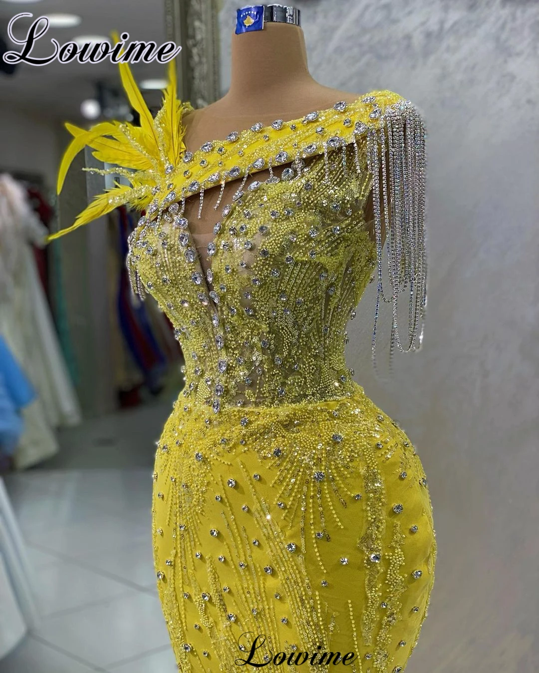 Special Yellow Evening Dresses Mermaid Crystals Celebrity Dresses For Women Cat Walk Coutures Robes De Soirée Pageant Gowns