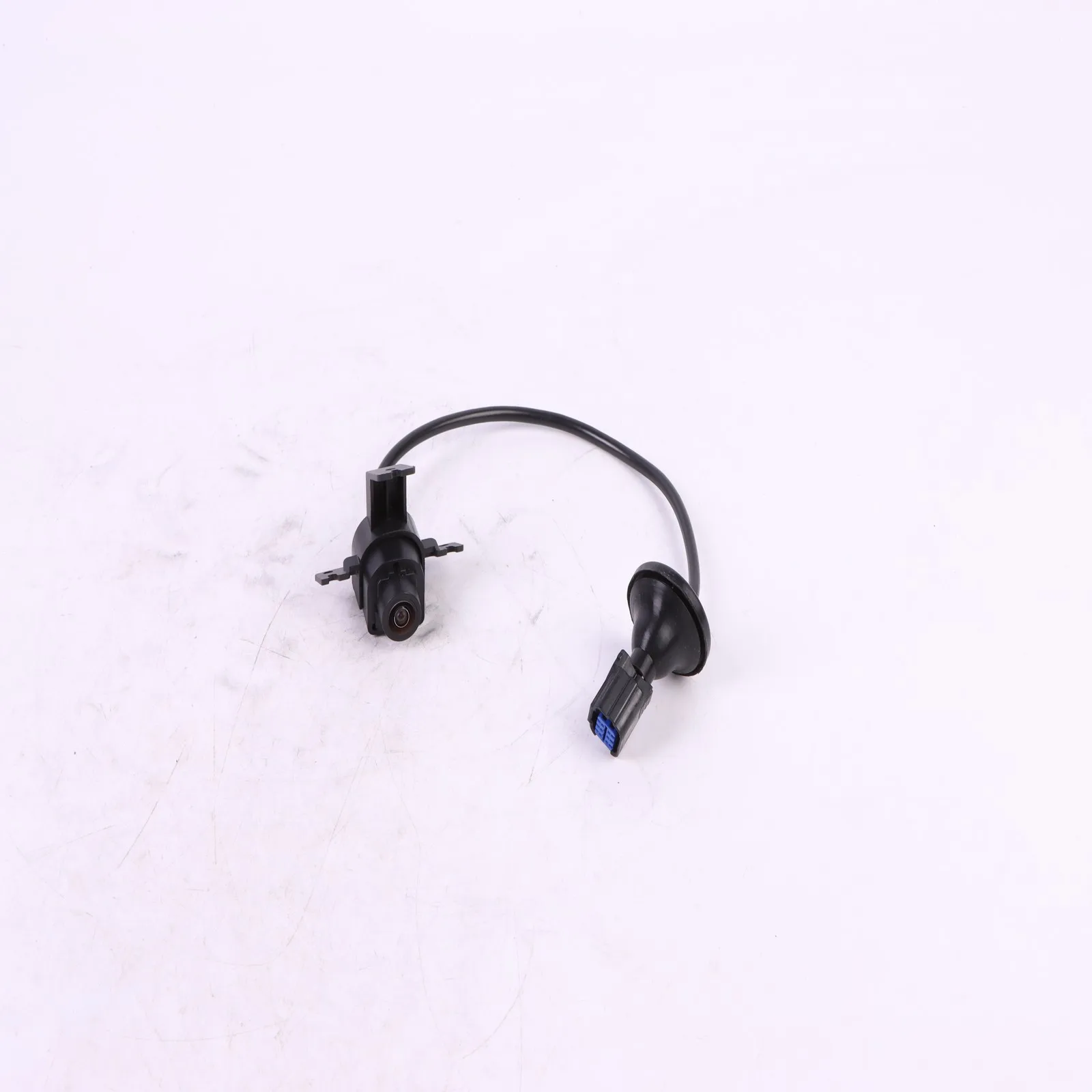 

1Pcs Rear Backup View Camera 99240-AA200 99240-AA210 For 2022-2023 For Hyundai Elantra N