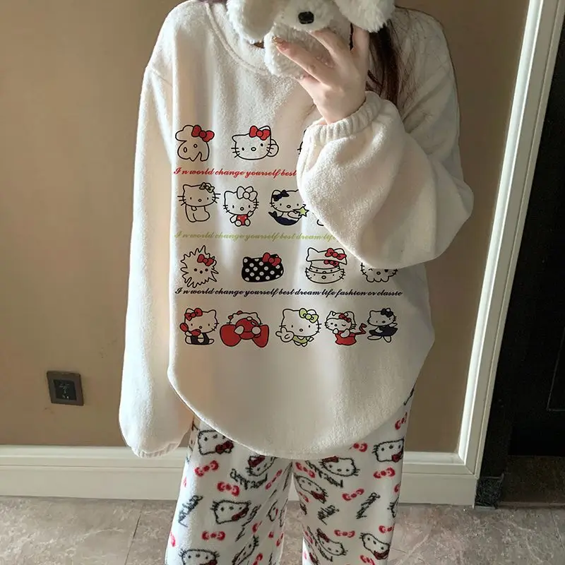 Pigiama moda autunno e inverno per donna Velluto di riso Simpatico cartone animato Hellokitty Casual Allentato Comodo più caldo addensato