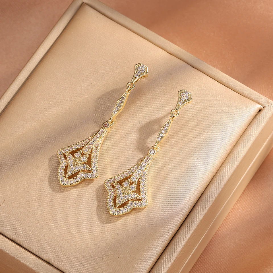 ZAKOL Vintage Sliver Color Shiny Zircon Drop Earrings for Women Bridal Promise Wedding Jewelry Birthday Gift