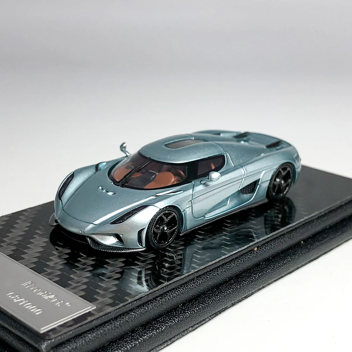 Frontiart FA 1:64 Jesko CC850 Regera resin model car