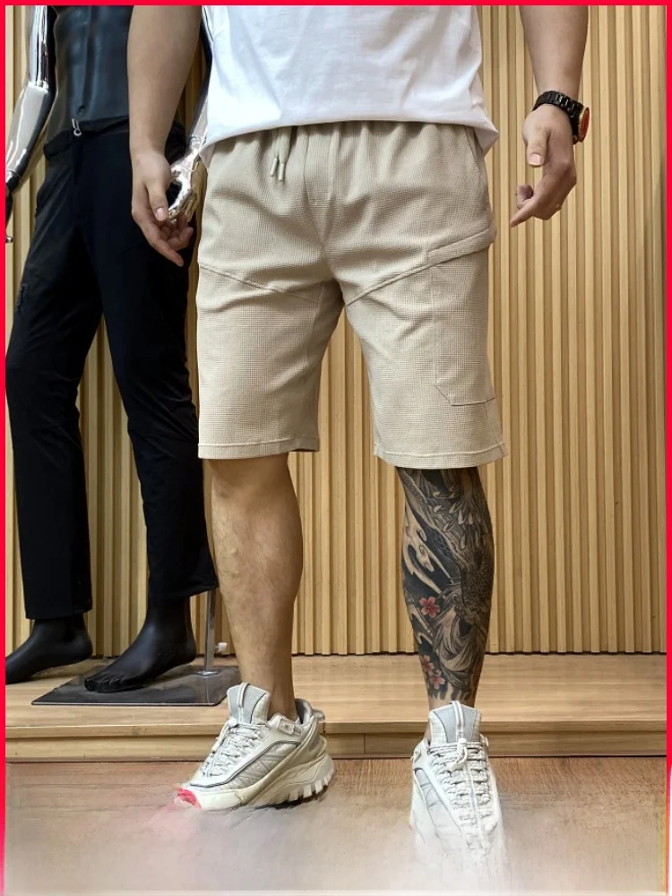 

Comfortable Breathable Lightweight Men's Outdoor Sports Shorts Summer Casual Pocket Versatile Polyester Fiber Elastic Waist