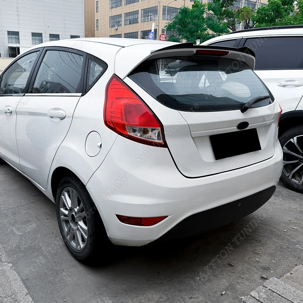 Glänzend schwarzer Heckspoiler, Heckflügel, Splitter, CapTuning Bodykit für Ford Fiesta MK7 Standard 2008-2017, Autozubehör