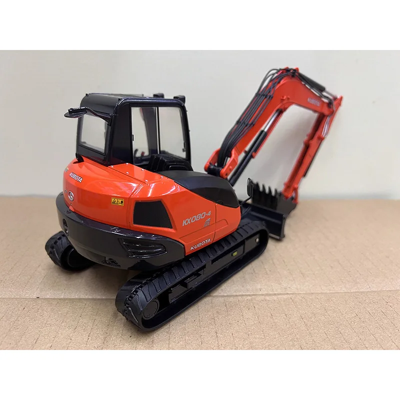 Diecast 1:24 Kubota KX080-4 UH8102 Excavator Digger Alloy Construction Machinery Model Collection Display Ornament Toy Gift