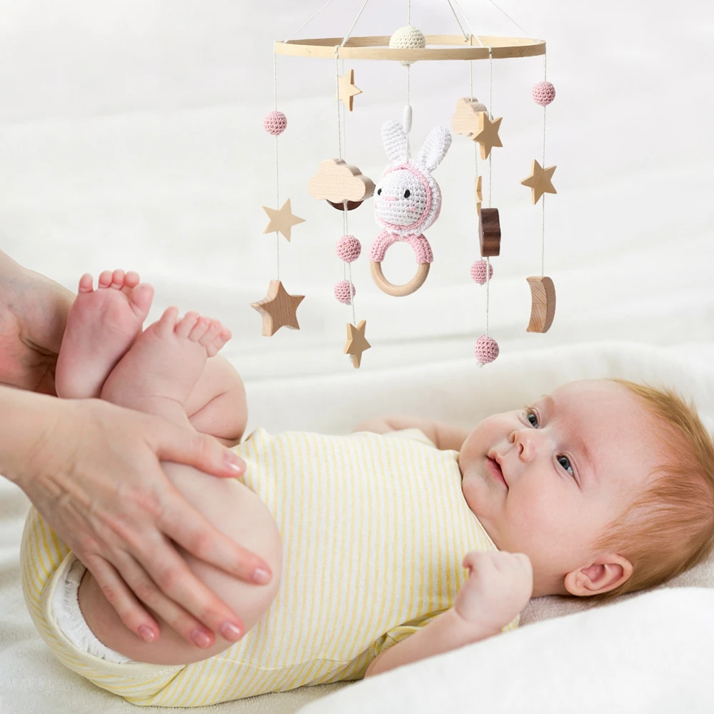 Sonajero de madera móvil para cuna de bebé, campana de juguete para cama, colgante móvil, conejito de ganchillo rosa, caja de música para recién nacido, soporte móvil para cuna, regalo