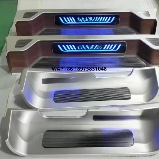 

Good Quality Custom logo Car Foot Pedal LED Welcome the Light Foot Board Aluminiumalloy for VCLASS VITO Metris