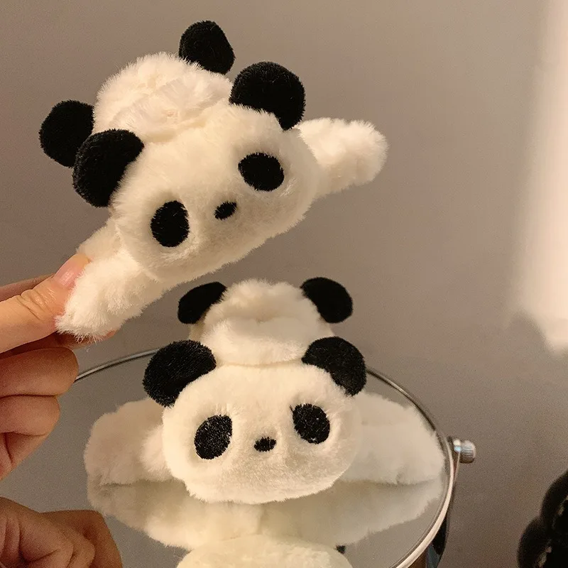 Garra de pelo de tiburón de felpa Panda para mujer, soporte de cola de caballo de acrílico de Animal de dibujos animados lindo, horquilla de moda para niñas, horquilla para el cabello de gran tamaño