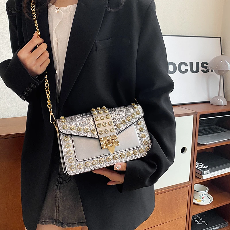 Trendy Designer Chain Shoulder Crossbody Bags for Women Handbags and Purses 2023 New Fashion Ladies  Trendy Tote Messenger Bags