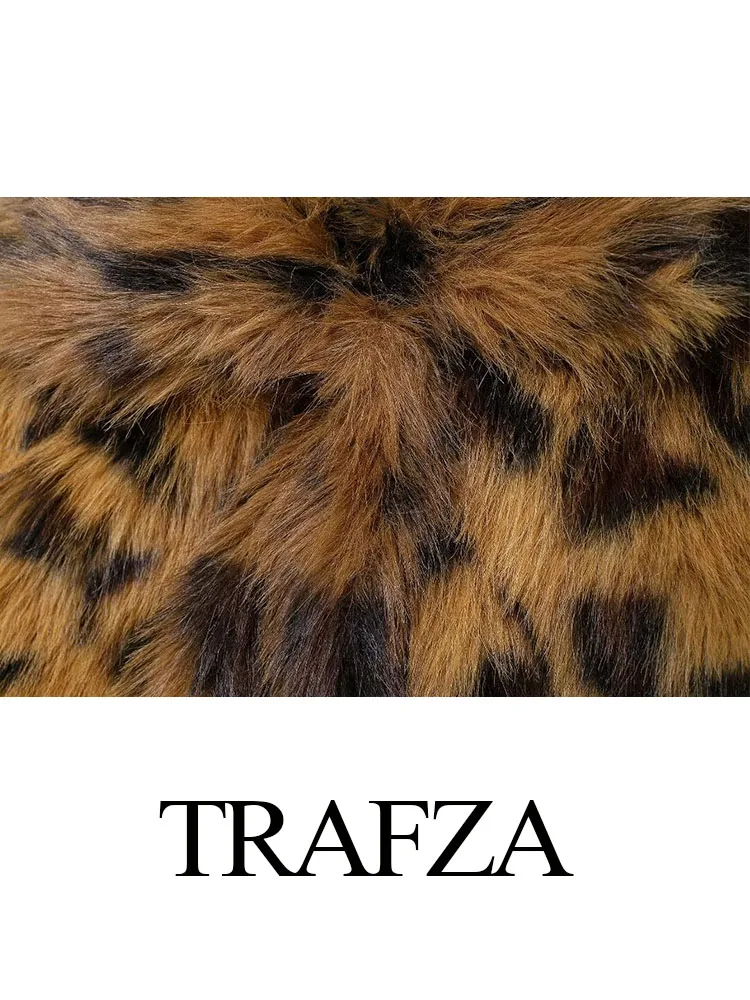 TRAFZA Women Fashion Leopard Turn Down Collar Single Breasted Long Sleeve Jacket Woman Winter Warm Faux Fur Effect Jacket Coat