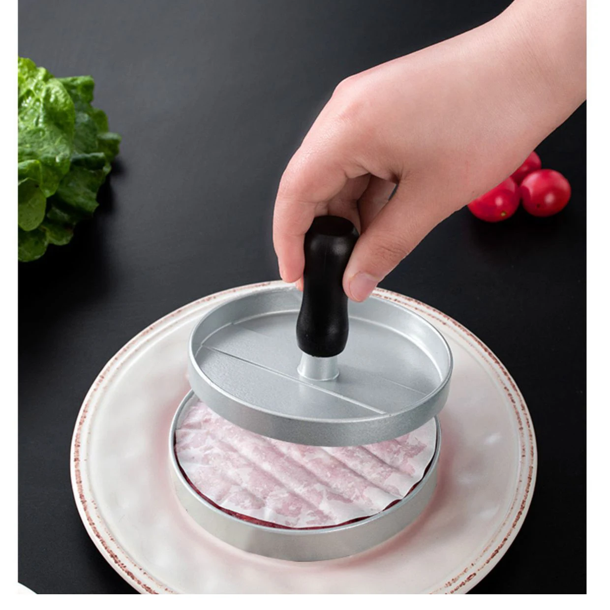 

Eco-Friendly Burger Meat Compactor Mold Grinding Tool With Plastic Handle For Kitchen Household DIY Hamburgers Meatballs Patties