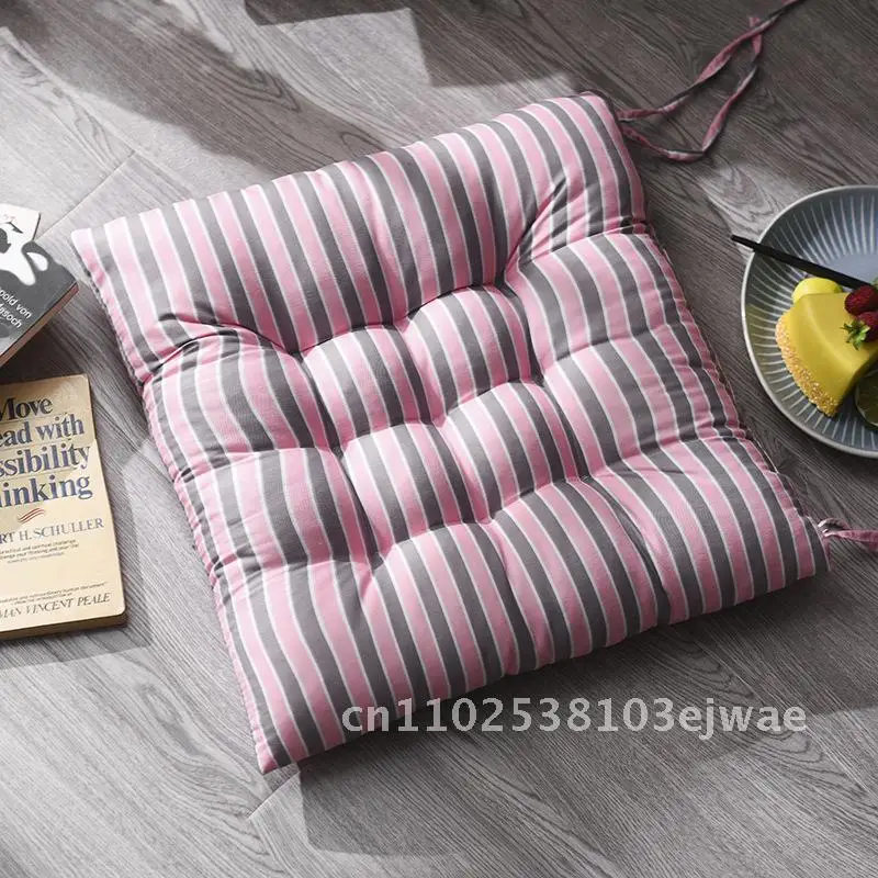 

Striped Chair Cushions 40x40cm Polyester Fiber Japanese Korean Style Beautiful Butt Cushions for Home Office Student Seating