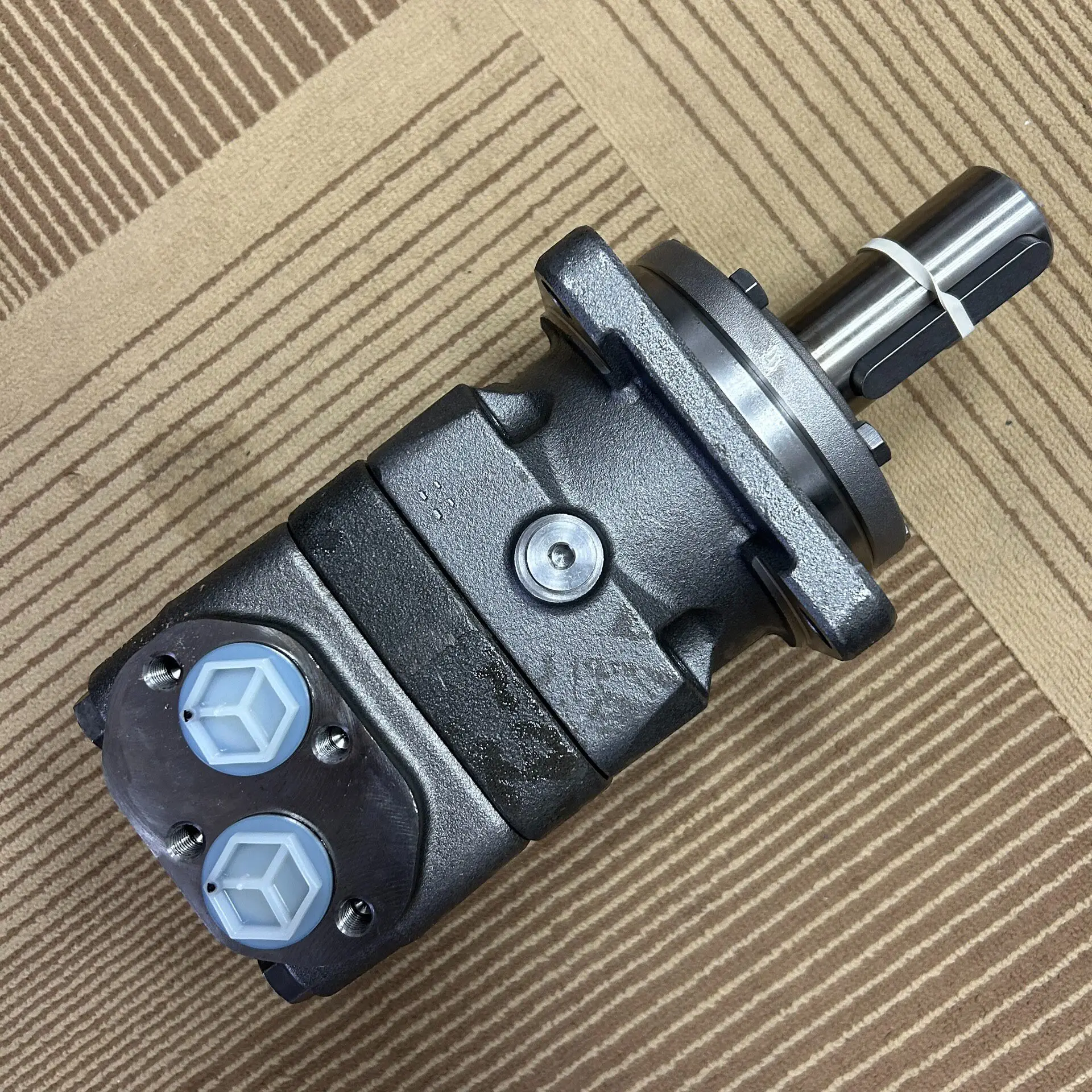 Danfoss Hydraulic Motor OMT250 151B3002, Brand New And Original Imported,