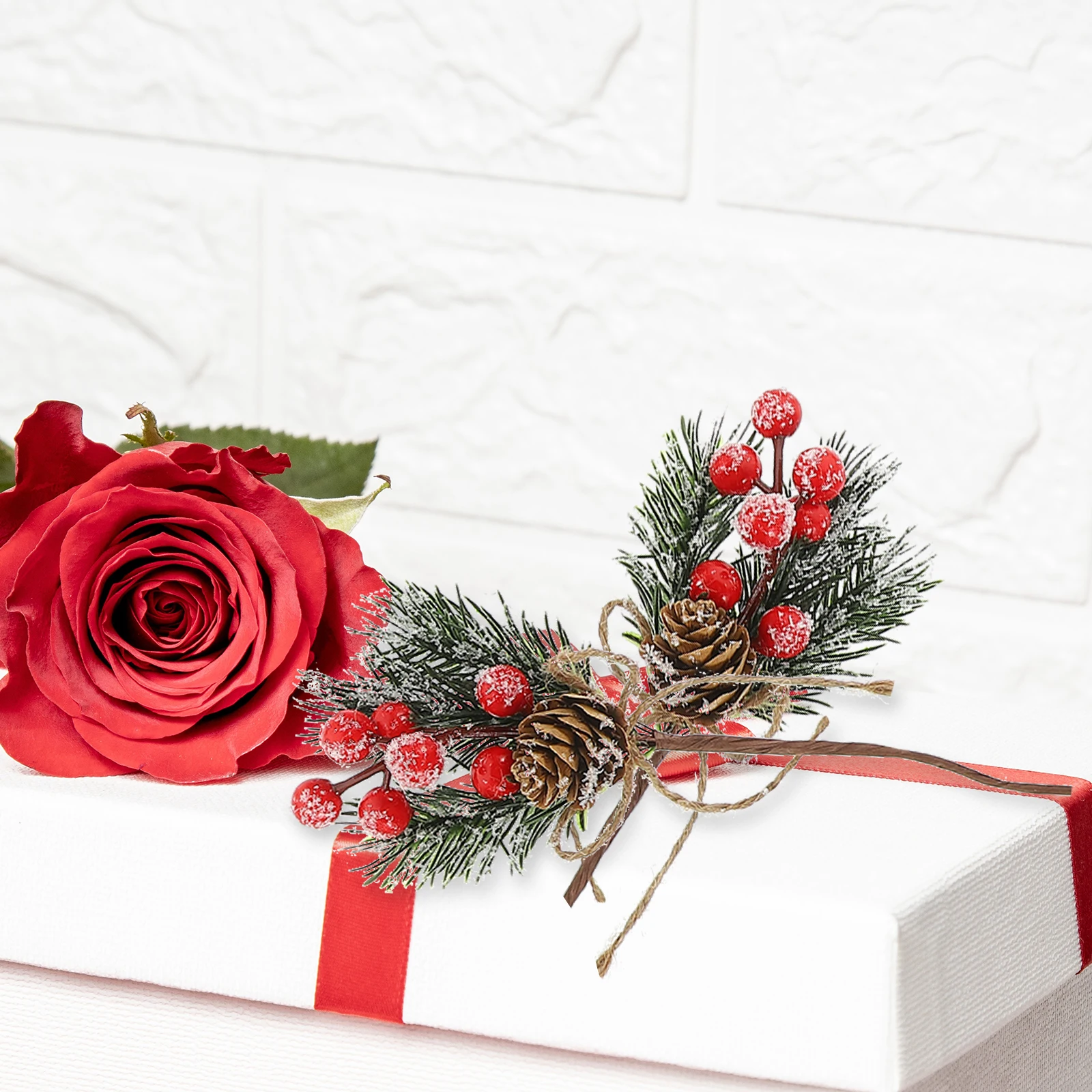 

10pcs Christmas Tree Accessories Mini Pine Picks Decorations Artificial Berry Filler Vase Decor Plastic Reusable Winter Parties