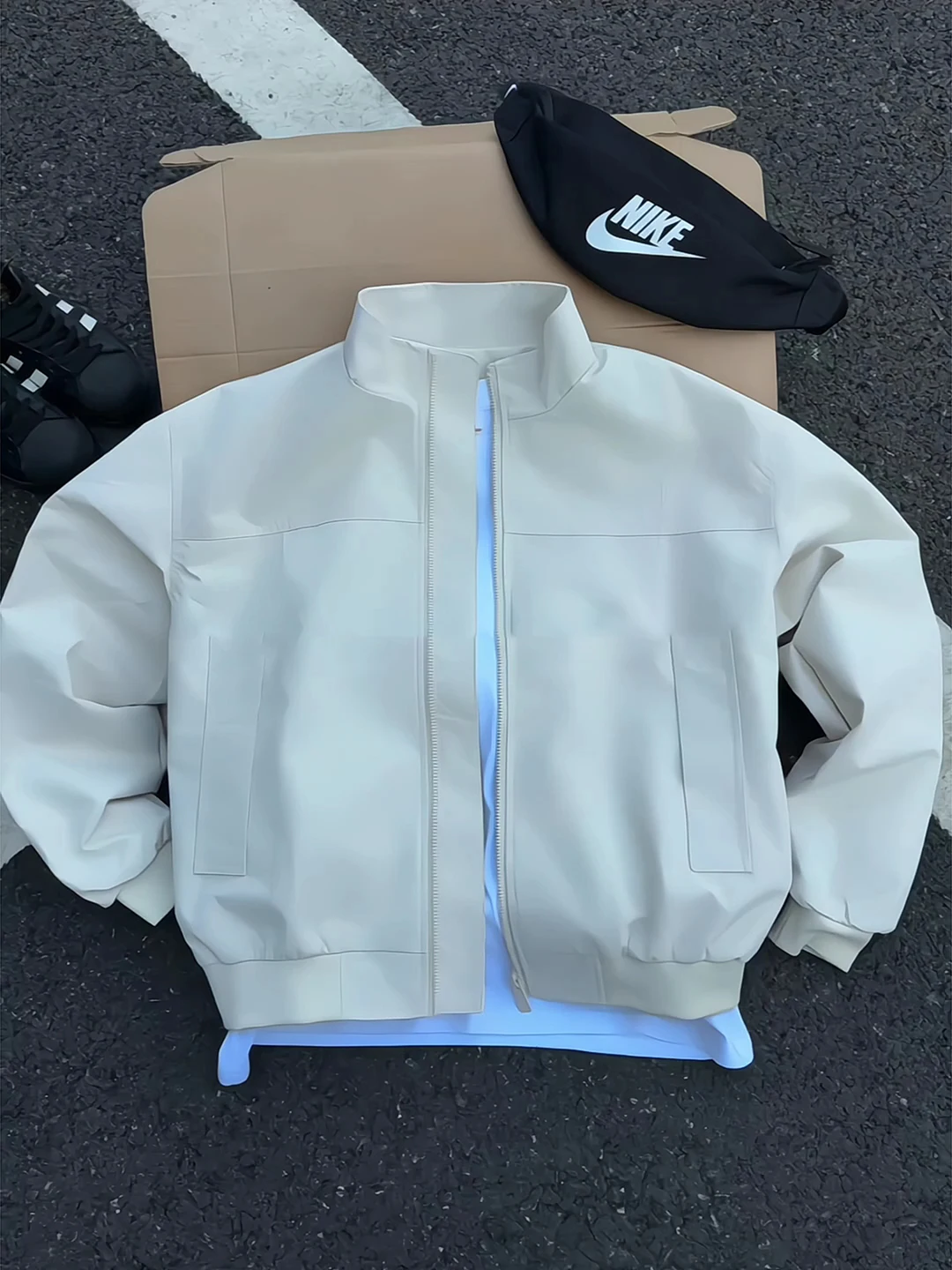 

Мужская куртка-бомбер в американском стиле, приталенная, с воротником-стойкой, из полиэстера, для осени