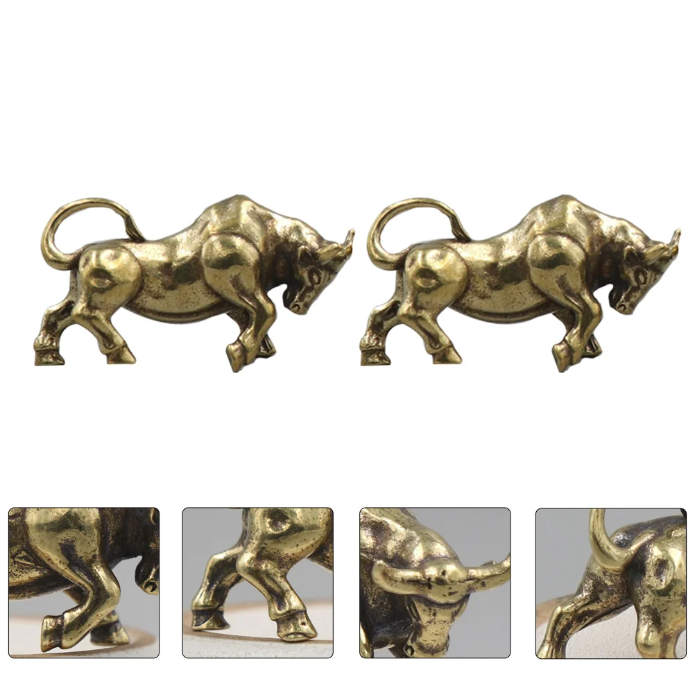 2 Pcs Bullfighting Keychain Feng Shui Statue Sculpture Brassware Gift Ring Work