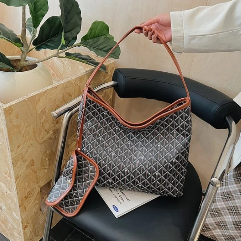 

Женская дорожная сумка через плечо, практичный дизайн для отпуска и приключенческих путешествий, функциональная