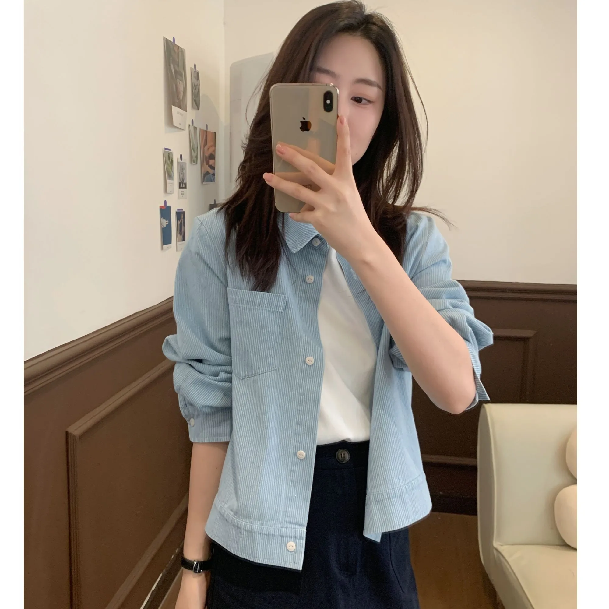 

Модная повседневная универсальная рубашка в корейском стиле для молодежи CX2065 с длинным рукавом, воротником, из смесового хлопка и полиэстера, стандартного кроя.