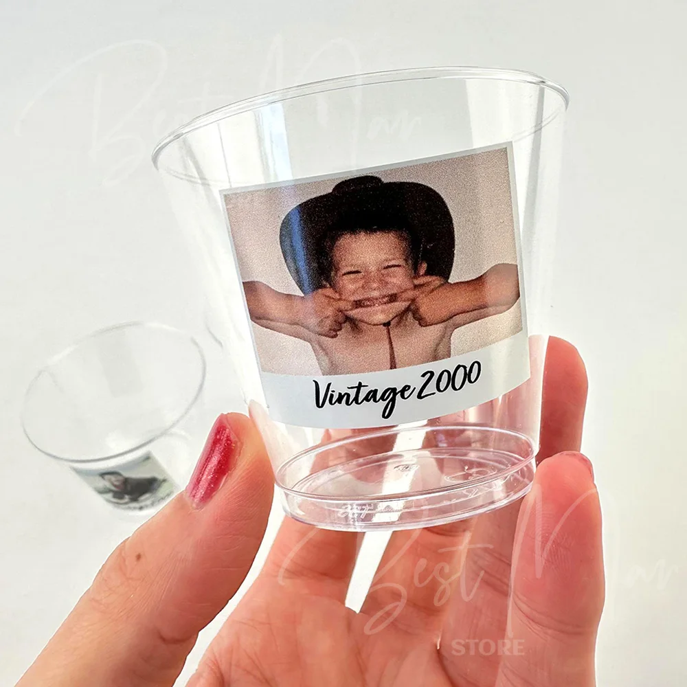 Image of Personalisierte Schnapsgläser, Kunststoff-Cocktailbecher, 5 Unzen, individuelles Foto, Geburtstagsparty-Zubehör, Junggesellenabschied, Brautparty, Einwegbecher