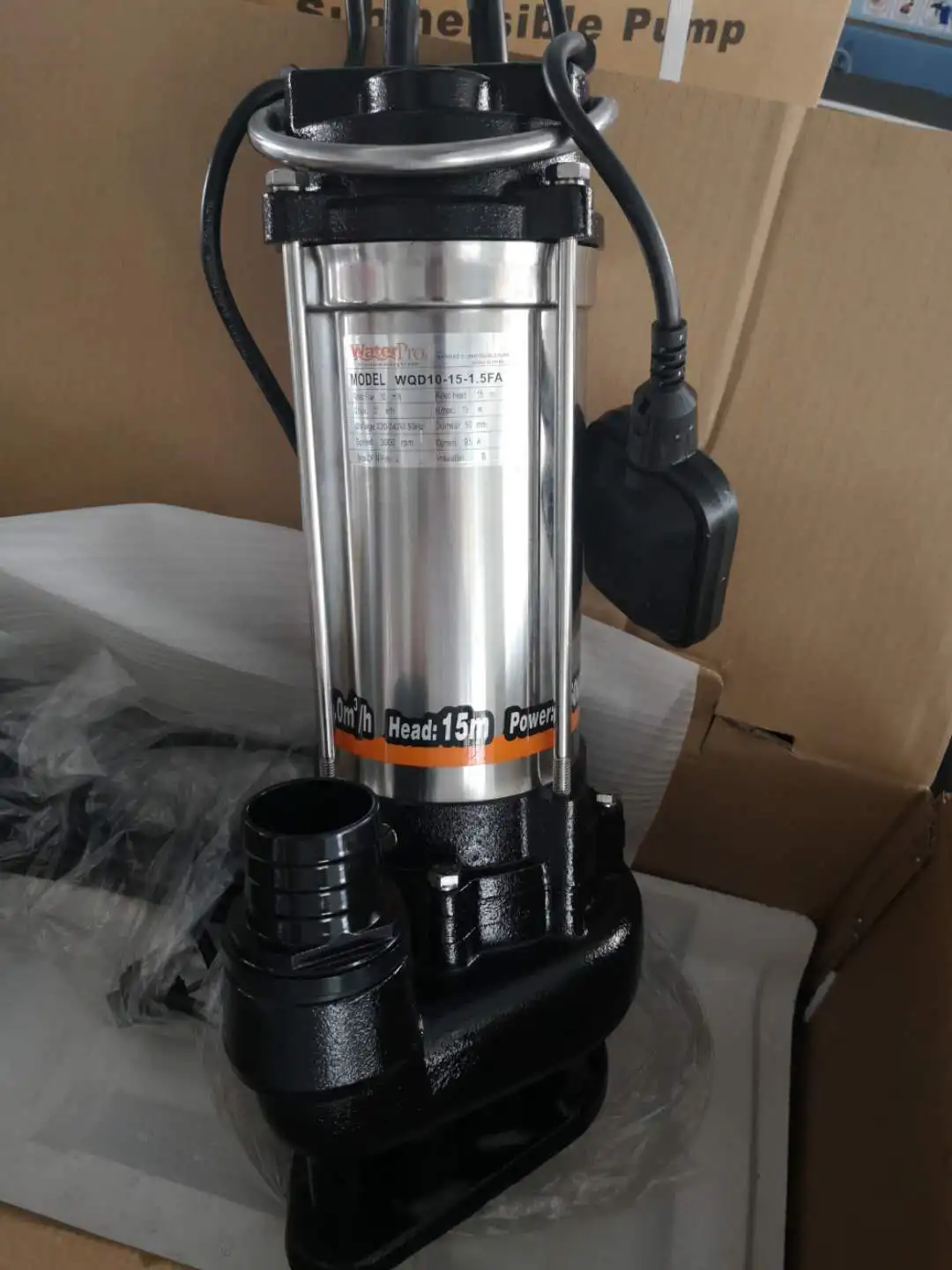 Large flow agricultural irrigation 1500W 2HP 2 inch 220V sewage submersible pump IP68 protection grade, copper wire motor
