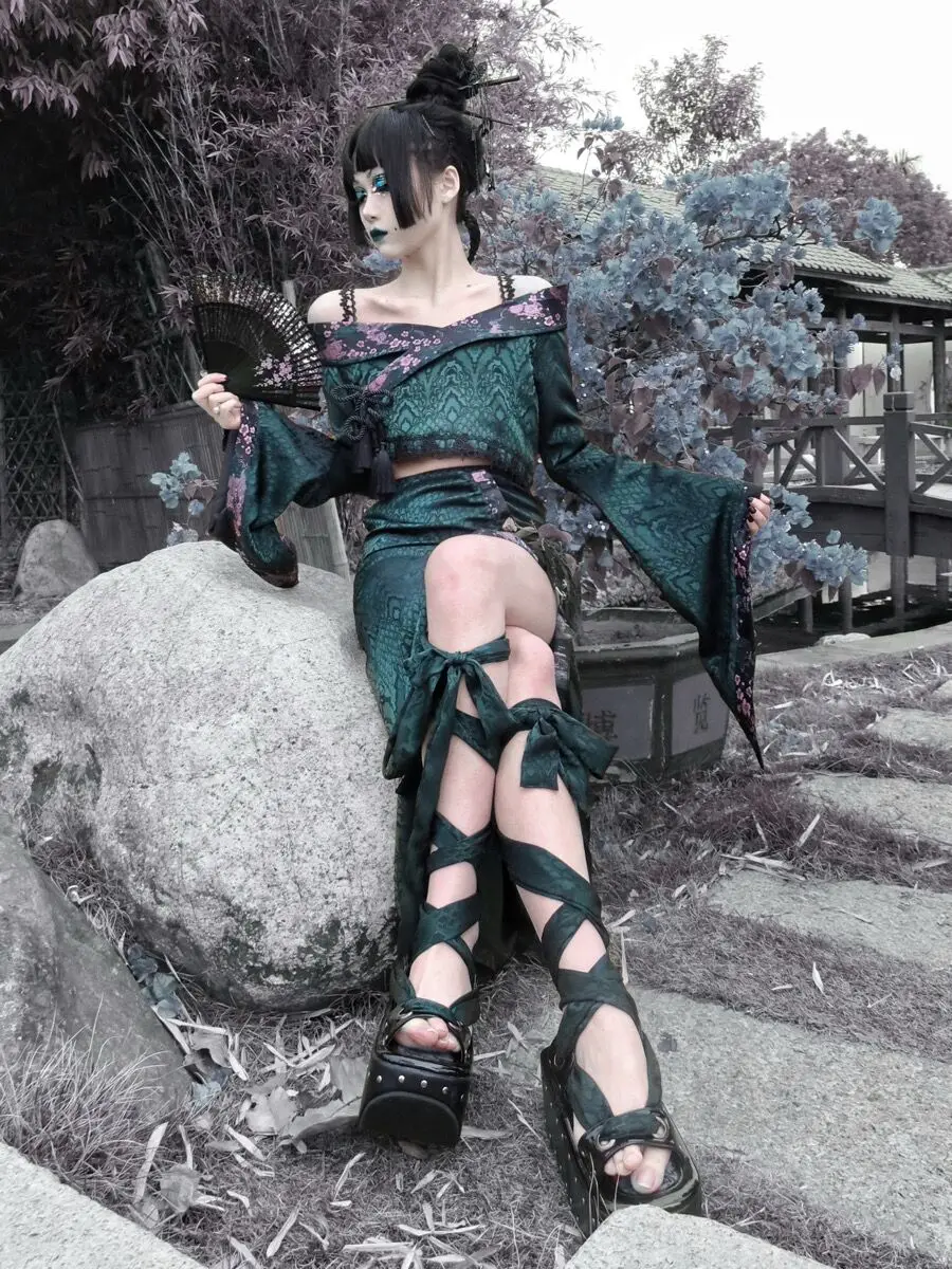 

Одежда на Хэллоуин, особый дизайн, новый сексуальный змеиный узор, жаккардовый стиль, весенний внешний вид