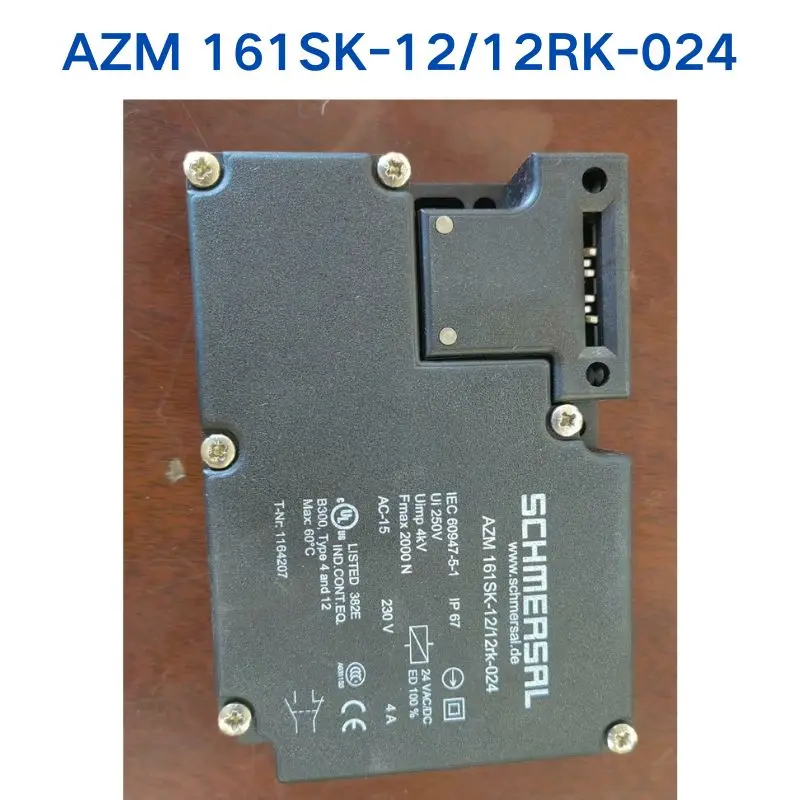 Second-hand test OK SCHMERSAL Safety door lock switch AZM161SK-12/12RK-024，AZM 161SK-12/12RK-024