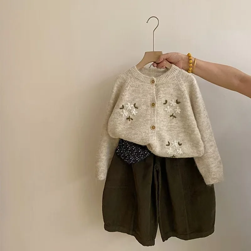 Girls' Spring and Autumn  New Children Knitted Sweater Cardigan Printed Corduroy Contrasting Color Fart Curtain Wide Leg Pants