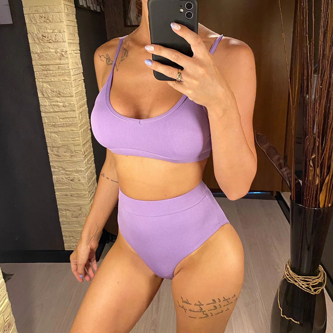 Neuer, gerippter, gepolsterter Bikini mit hoher Taille in 4 Farben, Damen-Badeanzug, zweiteiliges Bikini-Set, Badebekleidung, Badeanzug, Modell V3768. – Detail 3